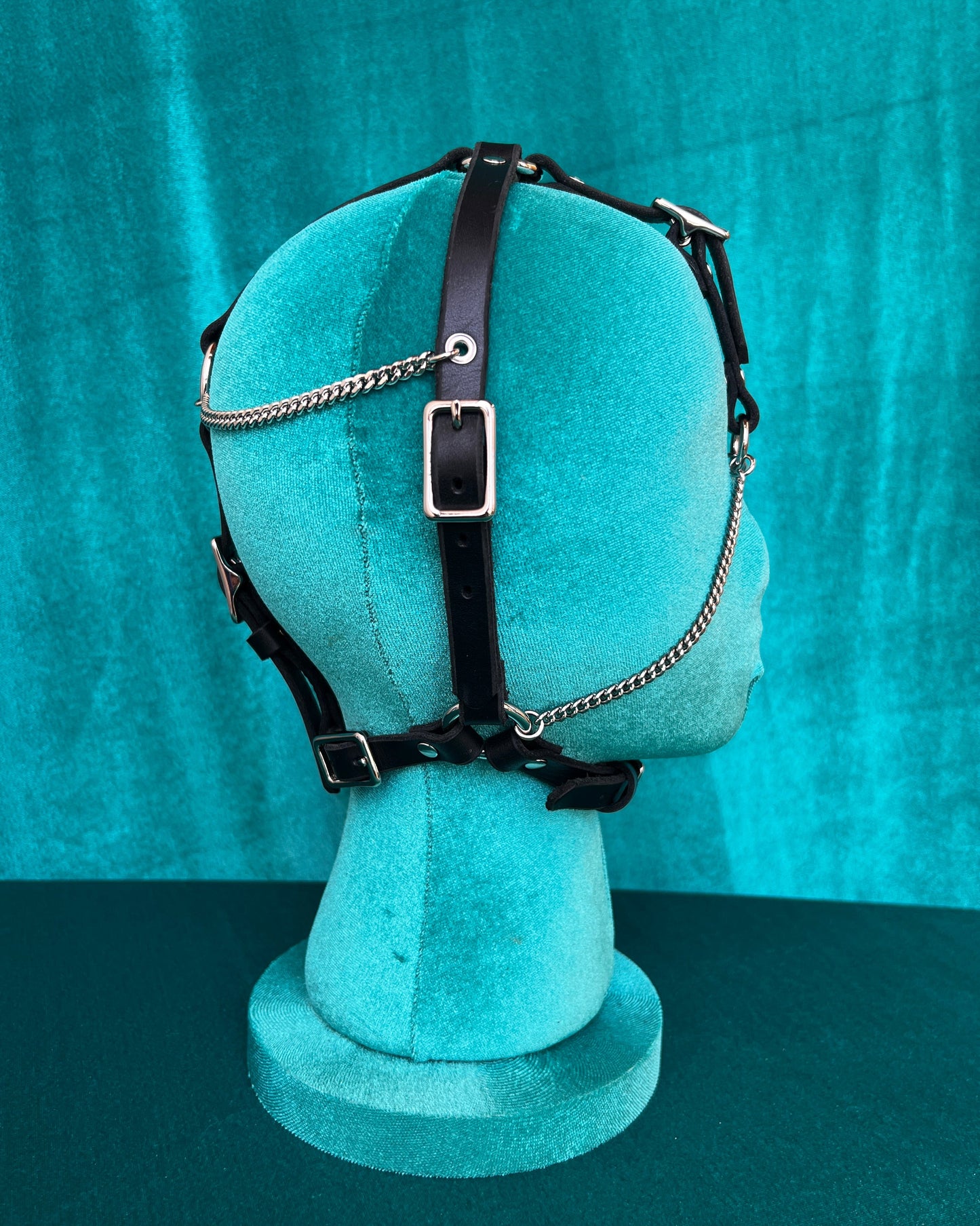 Chain Face Harness