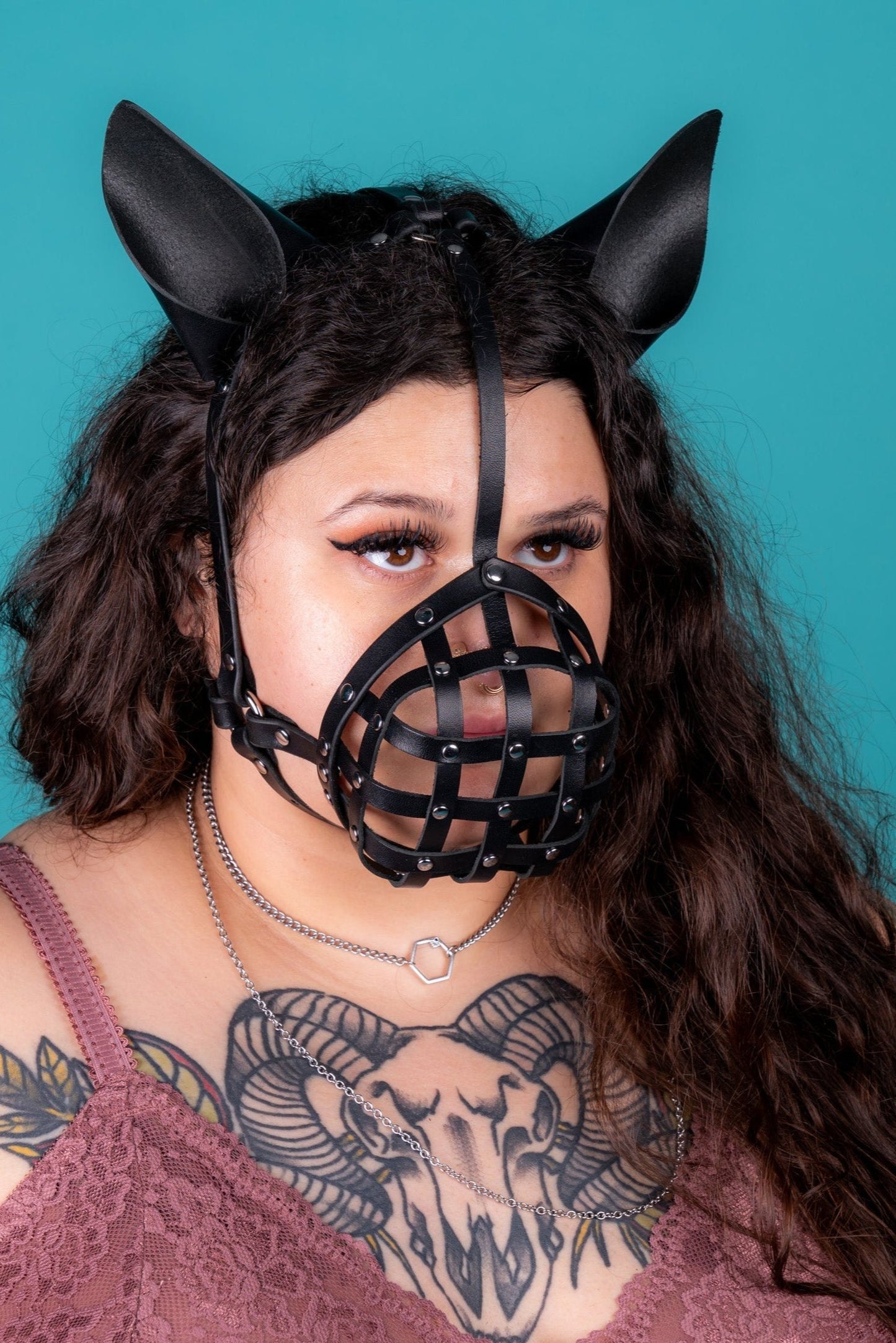 Snub-Nosed Leather Pup Mask