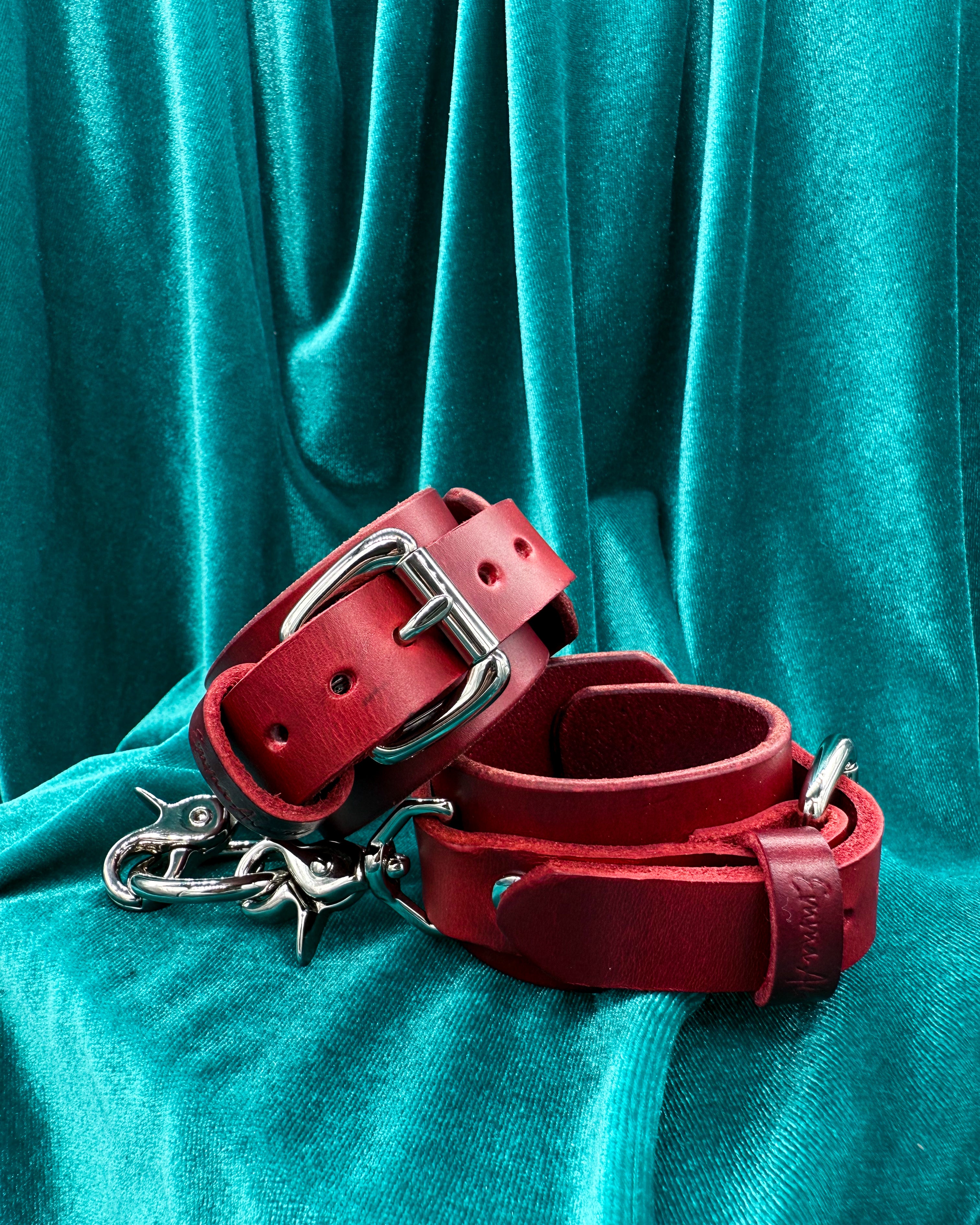Super Romantic Hogtie Set – Emma Alamo